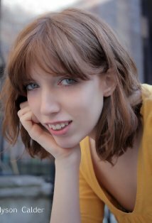 фото Alyson Calder