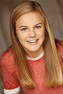 фото Ellie Williams