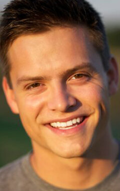 фото Остин Лион