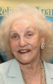 фото Мона Деласи