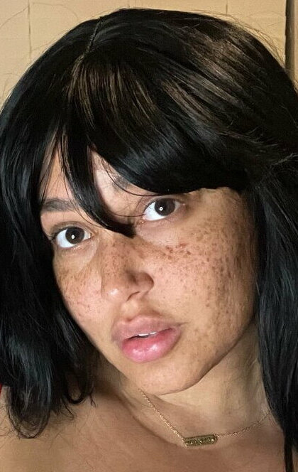 фото Эмили Чери