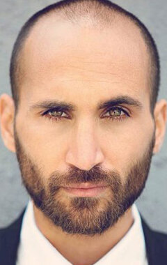 фото Томер Оз