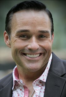 фото Джоуи Тормонд