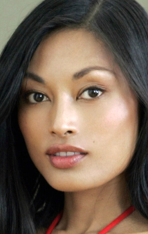 фото Кира Клавелл