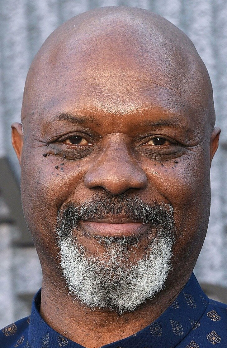 фото Роберт Уиздом