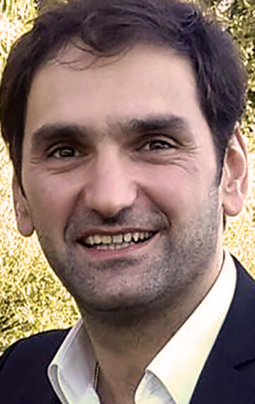 фото Леван Хурция