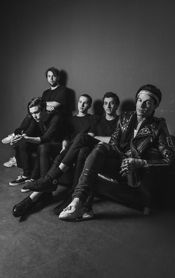 фото The Neighbourhood