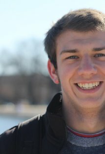 фото Cody Guiler