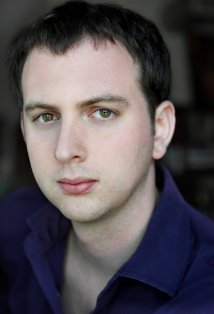 фото Адам Гатри