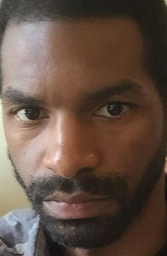 фото Ронни Адриан