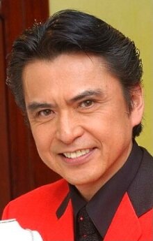 фото Таро Сигаки