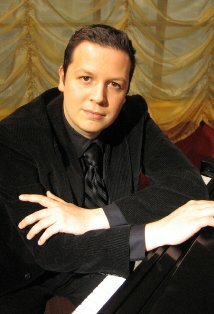 фото Энрике Де Ла Торре