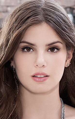 фото Камила Кейроз