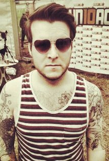 фото Бенжамин Саймонс