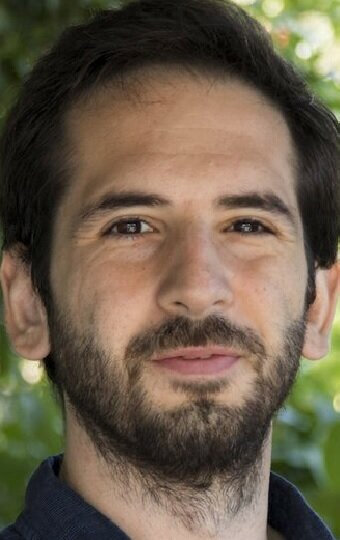 фото Дениз Тортум