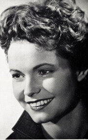 фото Паола Лоу