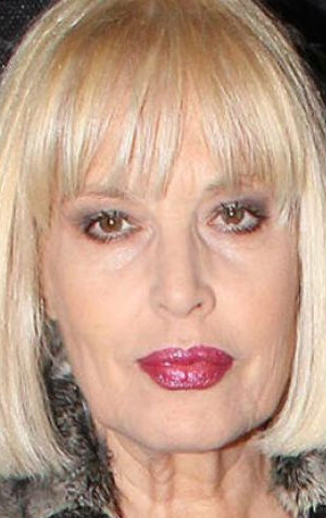 фото Бритт Николс