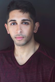 фото Ник Садхнани