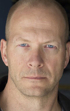 фото Роберт Хендрен