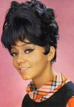 фото Нэнси Холлоуэй