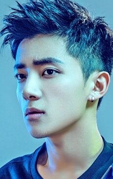 фото У Цзюньюй