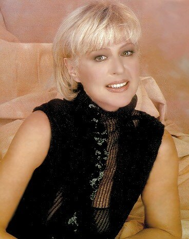 фото Лоретта Годжи