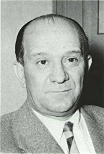 фото Nikos Tsiforos