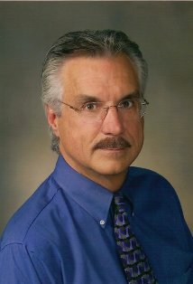 фото Томми Дж. Уоррен