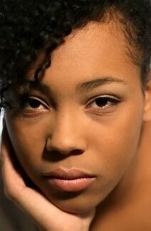 фото Хлоя Лесерф