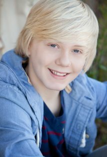 фото Келлер Мур