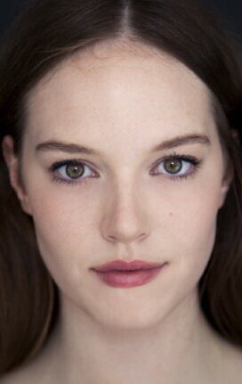 фото Дэйзи Мур