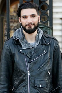 фото Томас Делла Белла