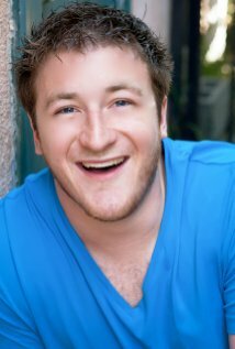 фото Lewie Bartone