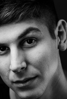 фото Элвис Кларк