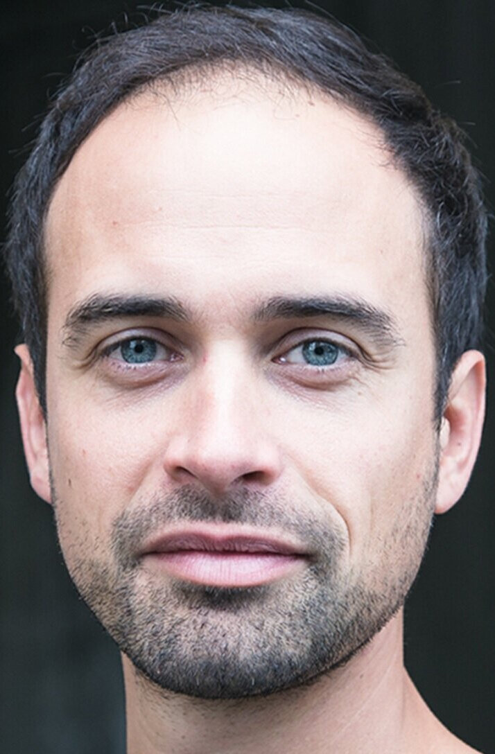 фото Роман Блуменшайн