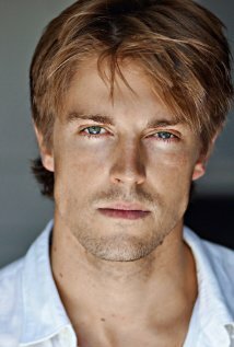 фото Томпсон Ньюкирк