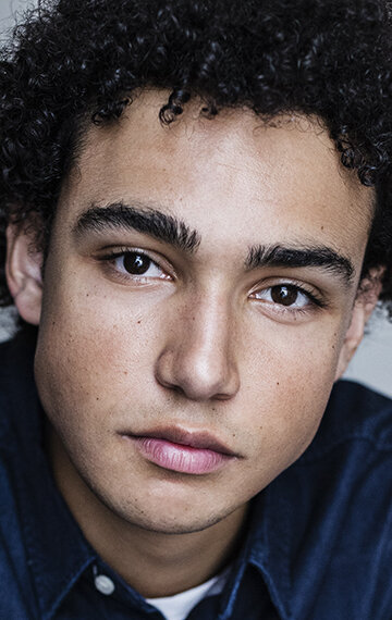 фото Арчи Мадекве