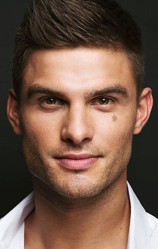 фото Алжаз Скоржанец