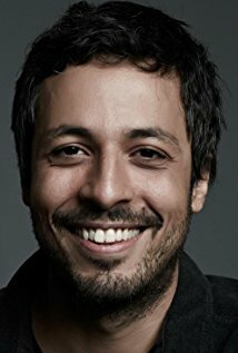 фото Калвиту Леал