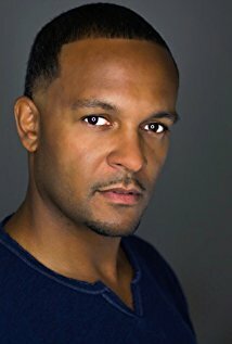 фото Kendall Charles