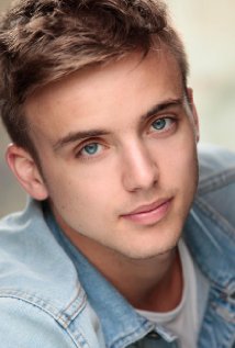 фото Parry Glasspool