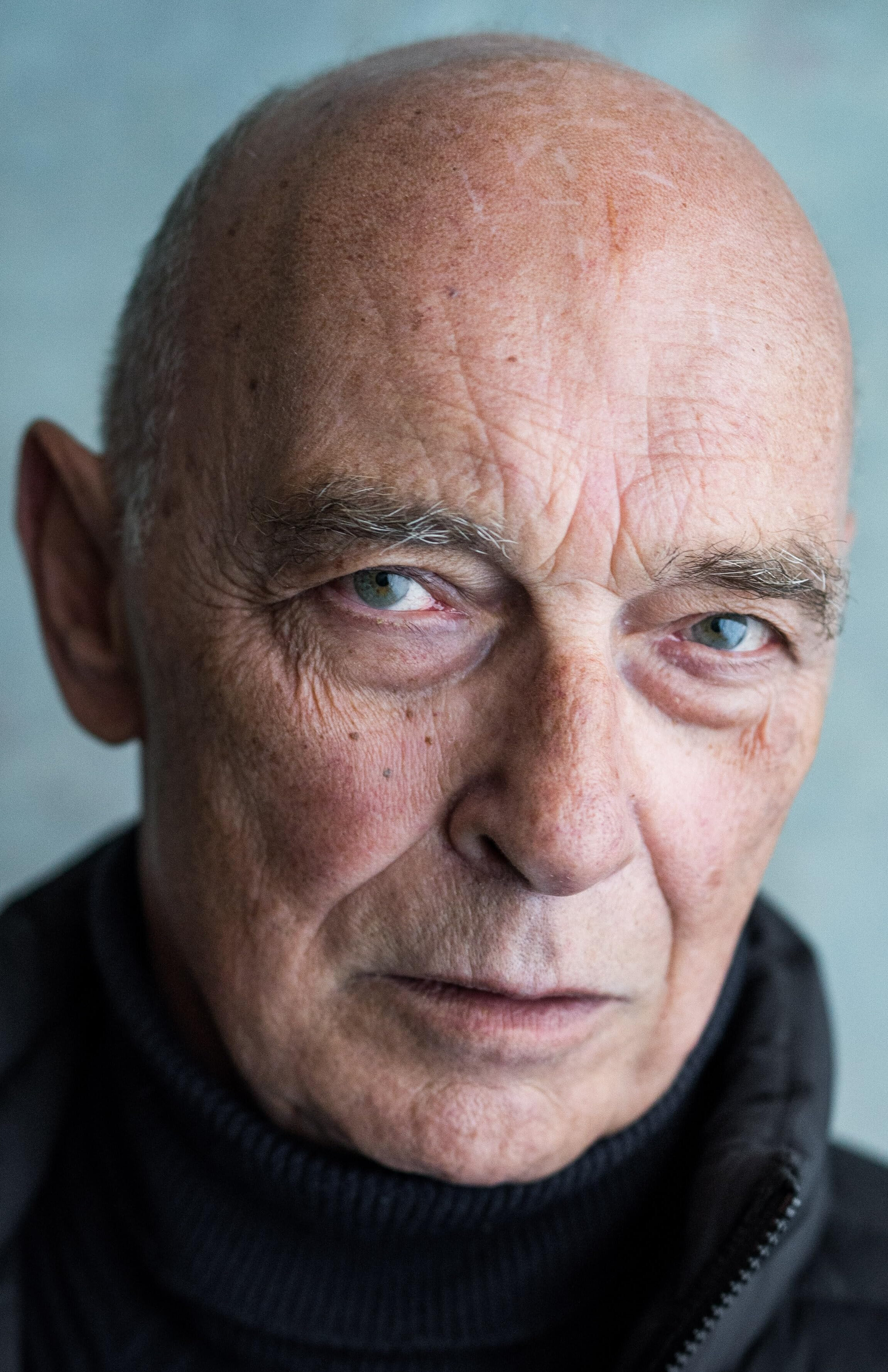 фото Джеймс Фолкнер