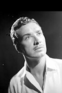 фото Крокс Альварадо