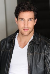 фото Тристан Шайр