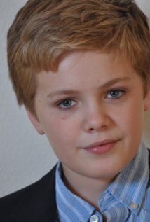 фото Джо Уэст