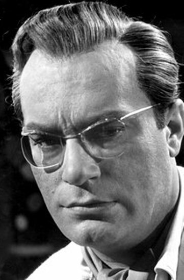 фото Миклош Сакач