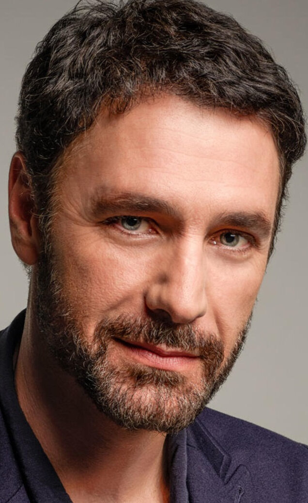 фото Рауль Бова