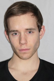 фото Эйвери Хакстеде