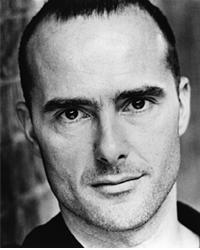 фото Финбар Линч