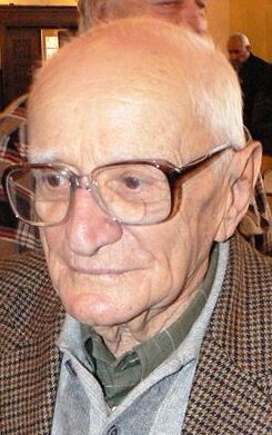 фото Валери Петров